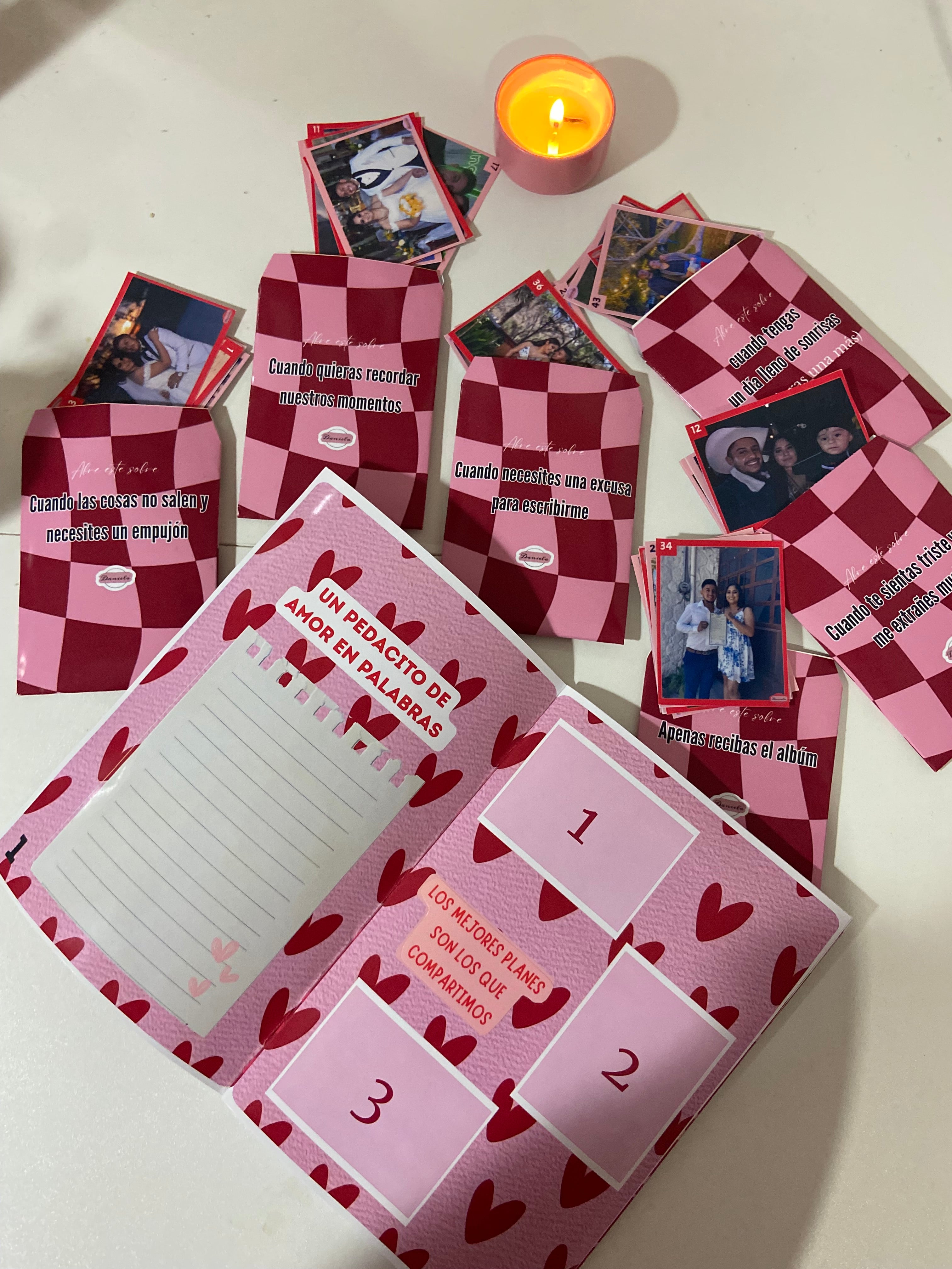 💖 Álbum de Figuritas Físico – Pareja & Amistad